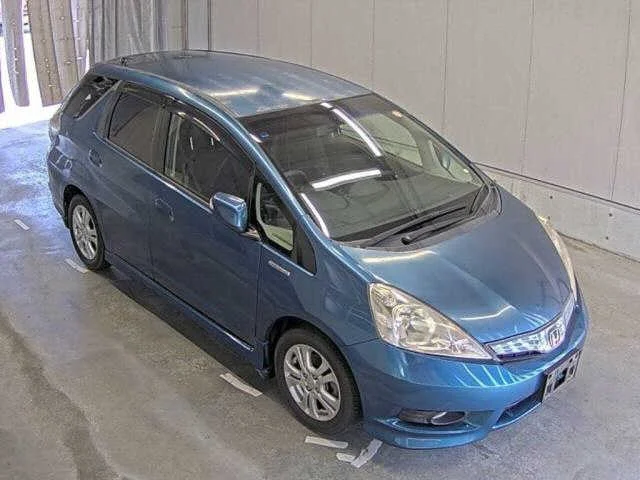 Honda Fit Shuttle GP2 2013